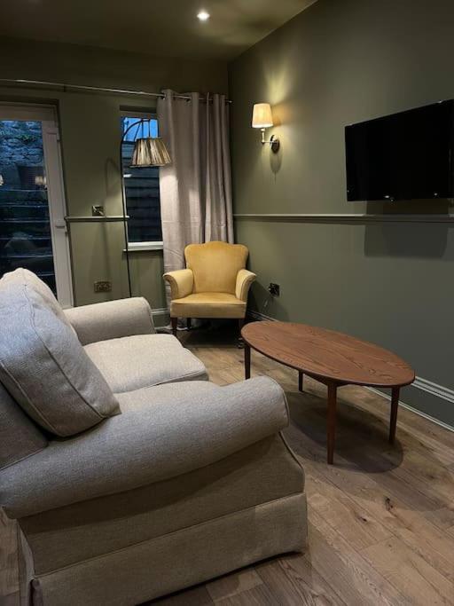 Peaceful Apartment In The Heart Of Frome Exterior foto